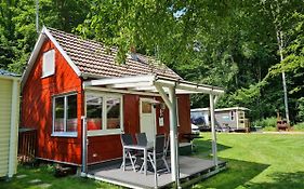Ferienhaus direkt am Badesee Bungalow 11 Schönsee